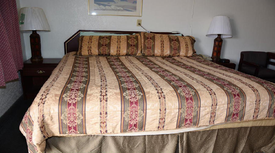 Kingsize Bed